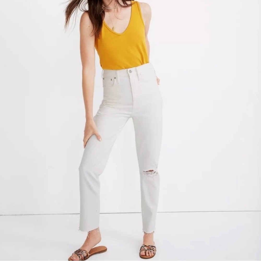 Madewell The Mom Jean Raw Hem in White Size 24